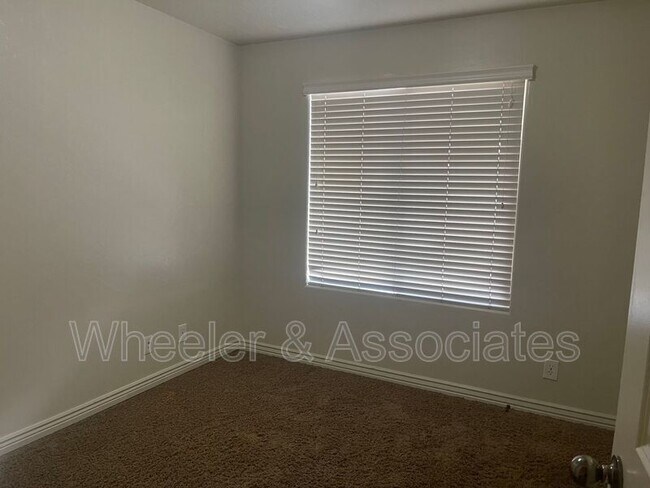 Building Photo - 378 S 2150 W