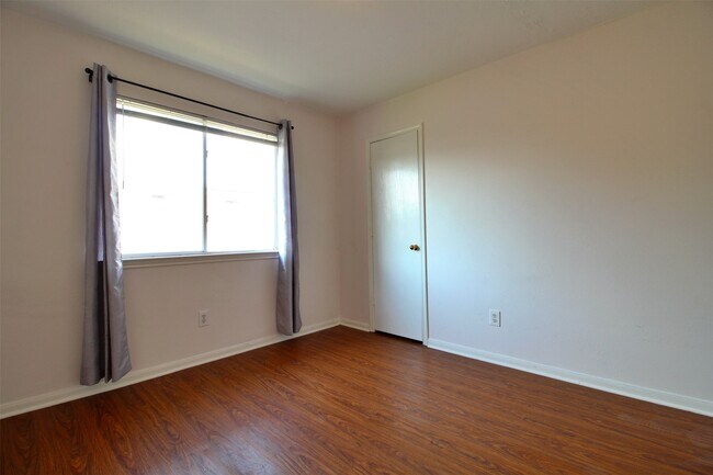 Building Photo - 6803 Highwind Bend Ln