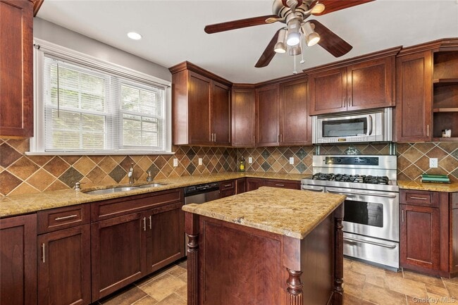 Building Photo - 29 Avondale Rd