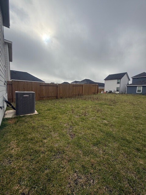 Building Photo - 16400 Jasmine Marie Pl