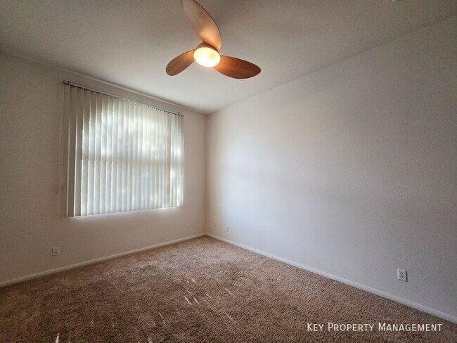 Building Photo - 3697 Ferndale Cove Dr