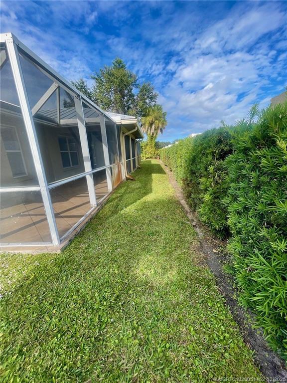 Building Photo - 1397 SW 24th Ln