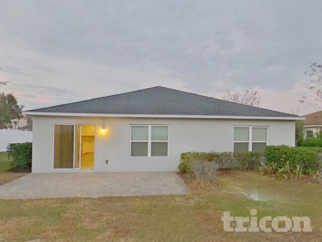 Building Photo - 1725 Garden View St