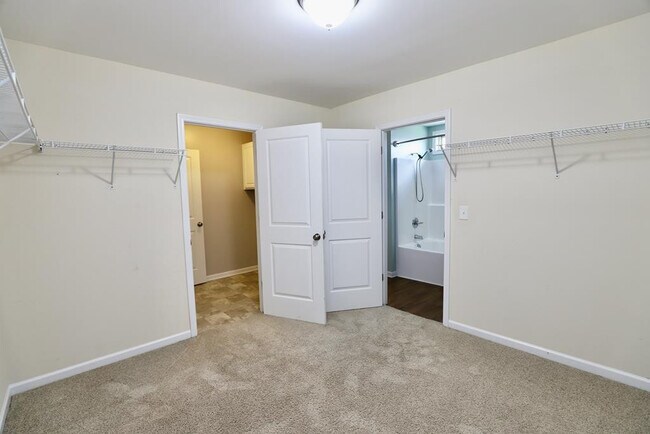 Building Photo - 1769 Ruger Dr