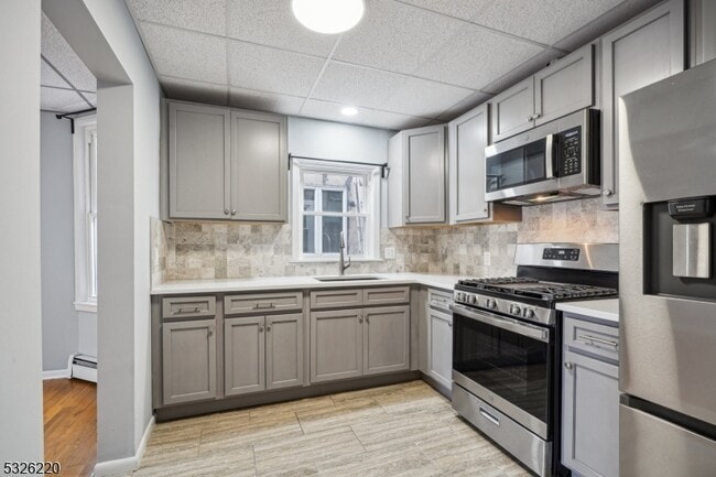 Building Photo - 660 Passaic Ave