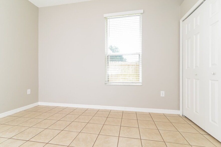 Building Photo - 531 Bluff Pass Dr