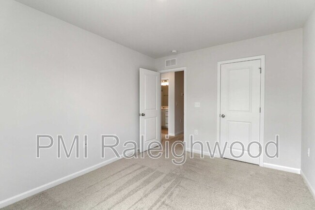 Building Photo - 2326 Chert Ln