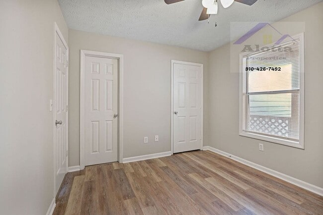 Building Photo - 6800-8 Willowbrook