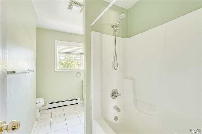 Building Photo - 26558 Andrew Dr