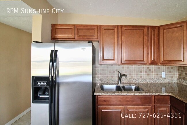 Building Photo - 8233 Portulaca Ave