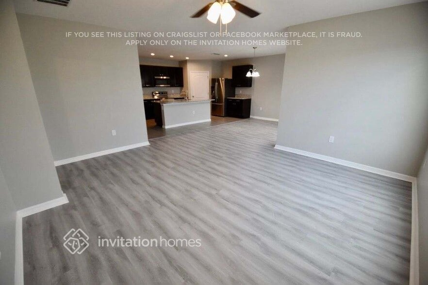 Building Photo - 15532 Rose Grove Dr