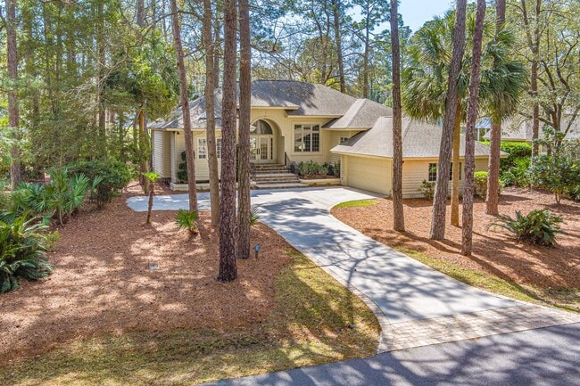 Building Photo - Sea Pines Golf Club Rental