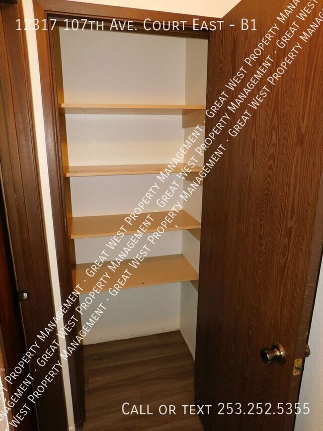 Building Photo - 12317 107th Ave Ct E