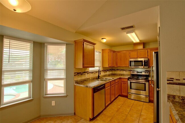 Building Photo - 2203 Corbin Way