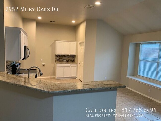Building Photo - 2952 Milby Oaks Dr