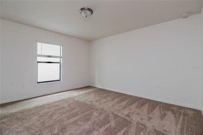 Building Photo - 2136 Peyto Wy