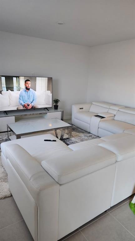 Building Photo - 2710 Pennachio Dr