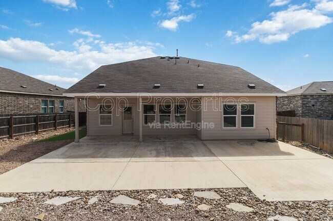 Building Photo - 31821 Nimbus Dr