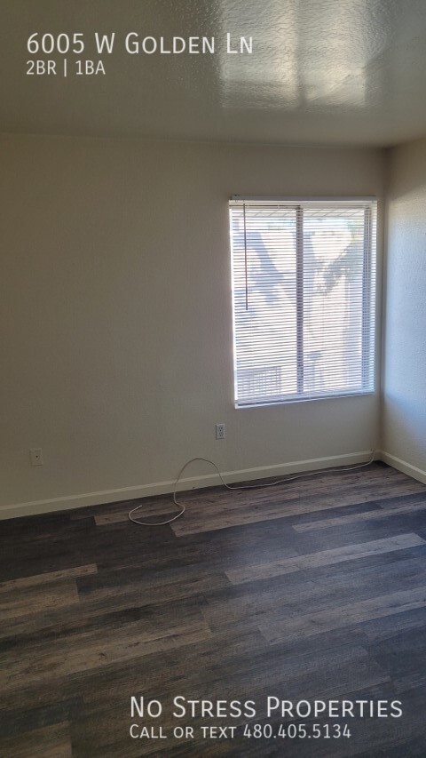 Building Photo - 2 Bedroom Town Home Near GCC!