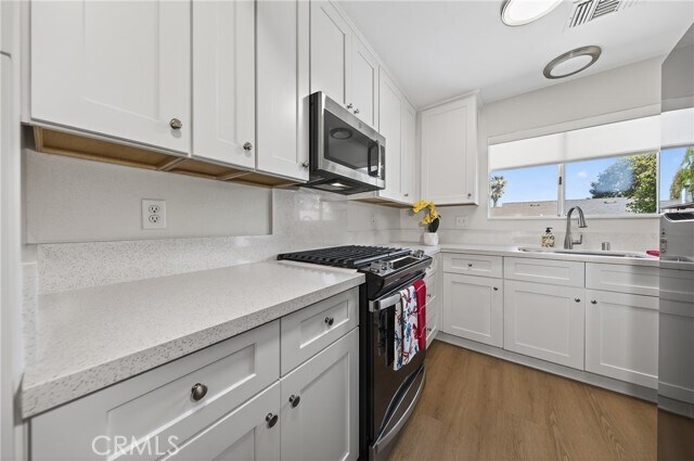 Building Photo - 26236 Lawton Ave