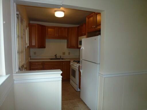 Building Photo - 8412 Norristown Dr
