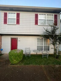 Building Photo - Old Hickory / Nolensville Rd 3bed 2.5 bath