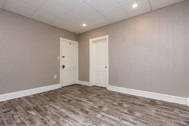 Building Photo - 303 St John St