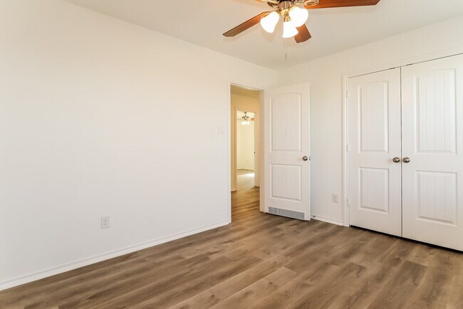 Building Photo - 25523 Pitchfork Ranch Pl