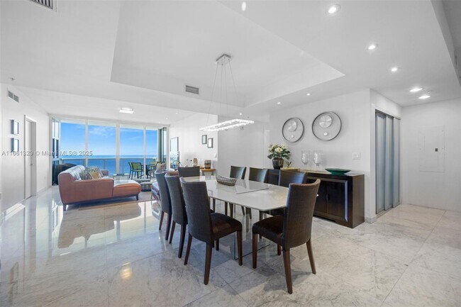 Building Photo - 18201 Collins Ave