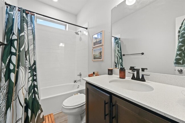 Building Photo - 8411 Leroi Dr