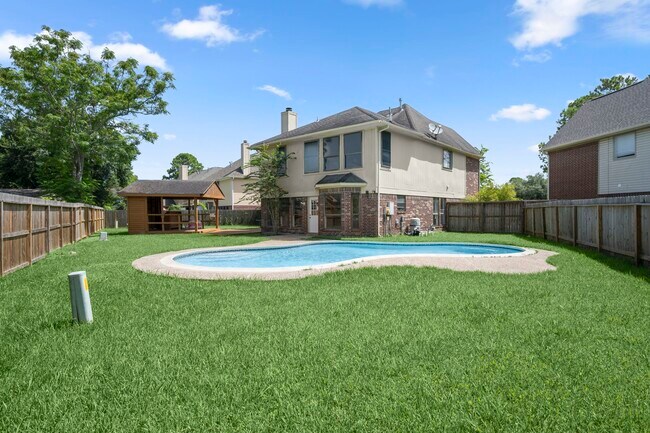 Building Photo - 16518 Elmwood Point Ln