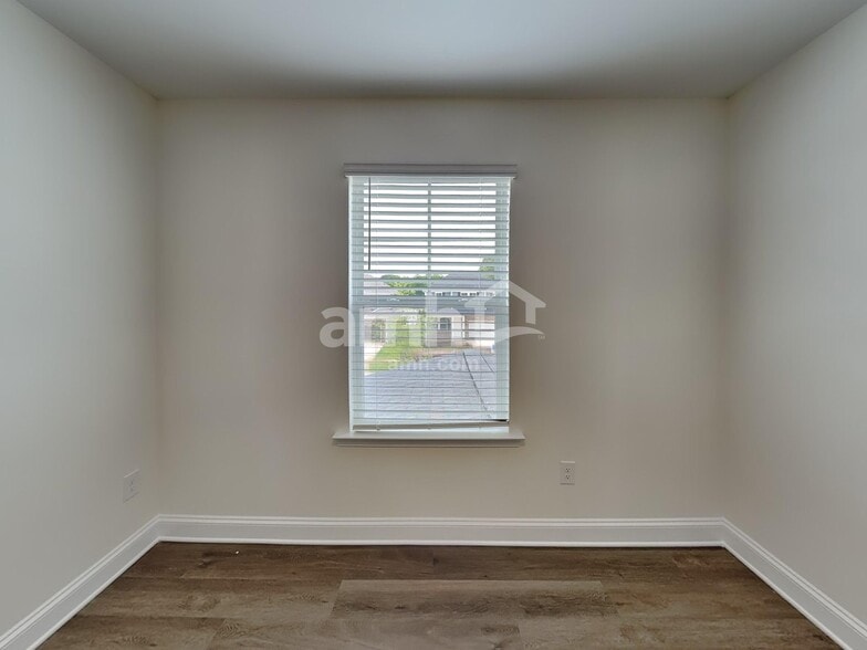 Building Photo - 3536 Lincoln Hts Ln