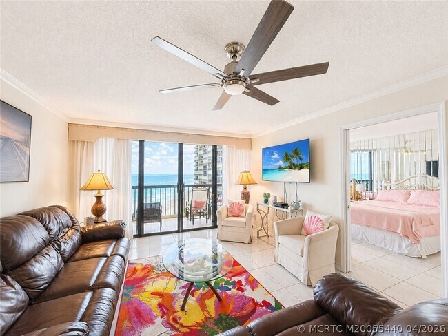 Building Photo - 9500 S Ocean Dr