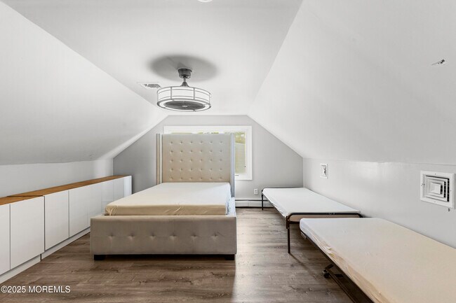 Building Photo - 297 Highland Ave