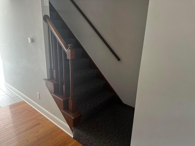 Building Photo - 4867 Dierker Rd