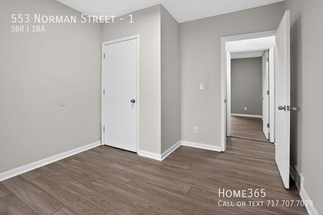 Building Photo - 553 Norman St