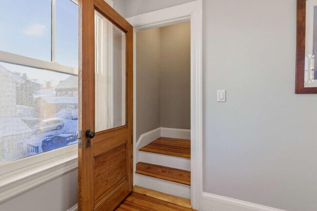 Building Photo - 115 Court St