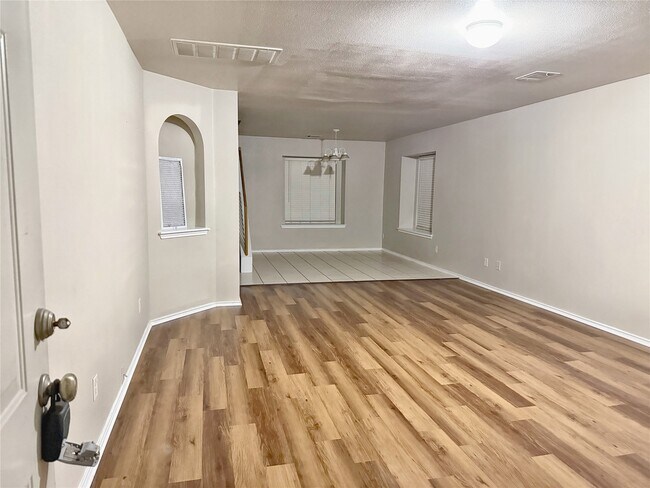 Building Photo - 15125 Donna Jane Loop
