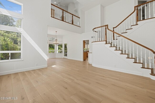 Building Photo - 658 Elevar Ct