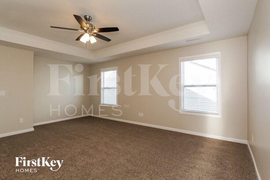 Building Photo - 8137 Kalson St