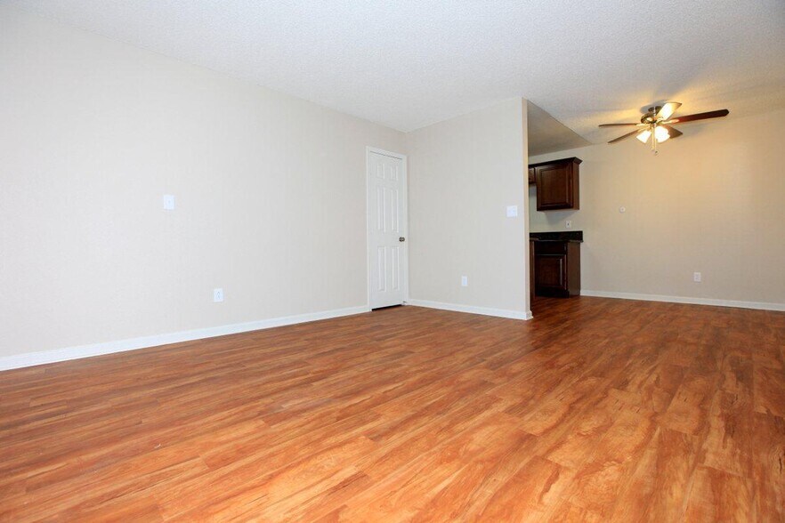 Interior Photo - Maple View Apartment