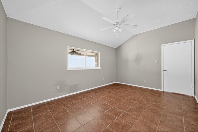 Building Photo - 4726 Hickorygate Dr