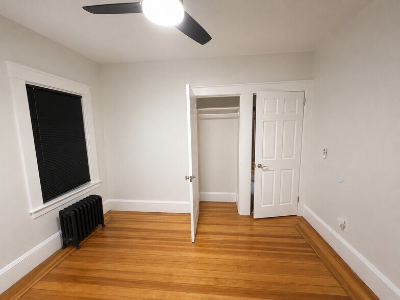 Building Photo - 41-43 Woodbine St