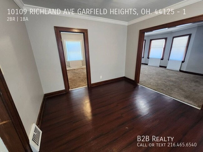 Building Photo - 10109 Richland Ave