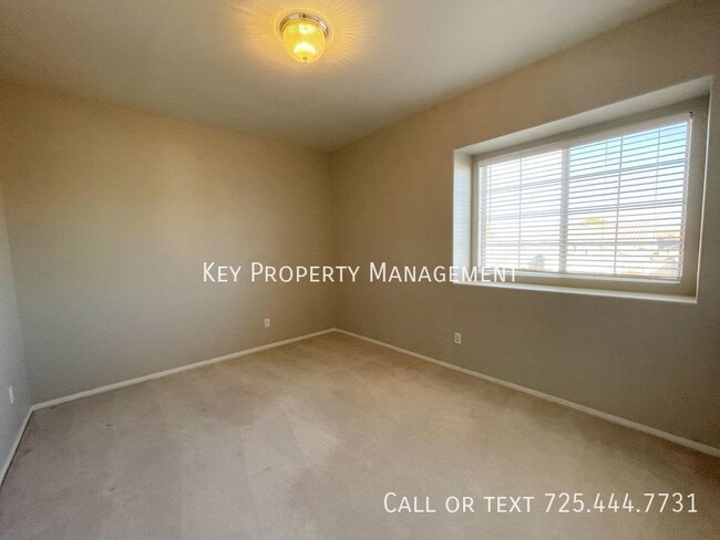 Building Photo - BEAUTIFUL 4 BEDROOMS, 3 BATH TWO STORY HOM...