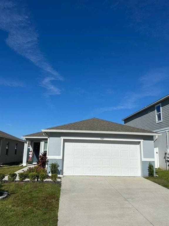 Building Photo - 1027 Papaya Cir.