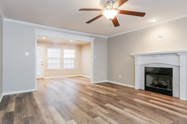 Building Photo - 3 Bedroom Home in Little Rock