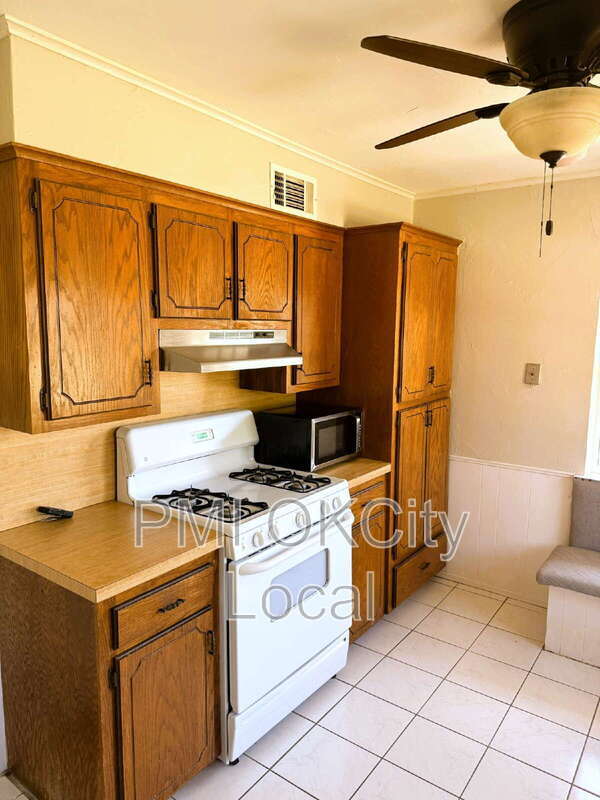 Building Photo - 3025 NW 67th St