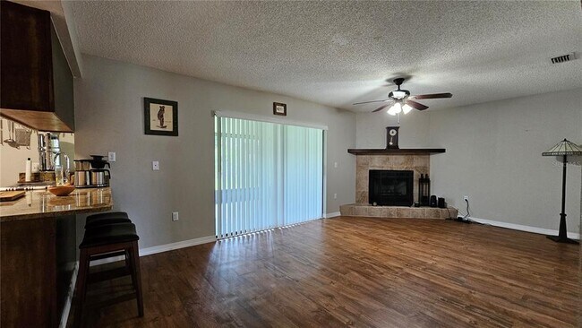 Building Photo - 13852 US-92