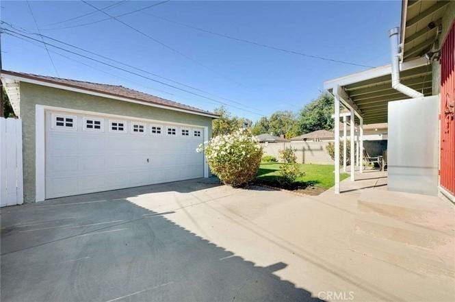 Building Photo - 4839 Eastbrook Ave
